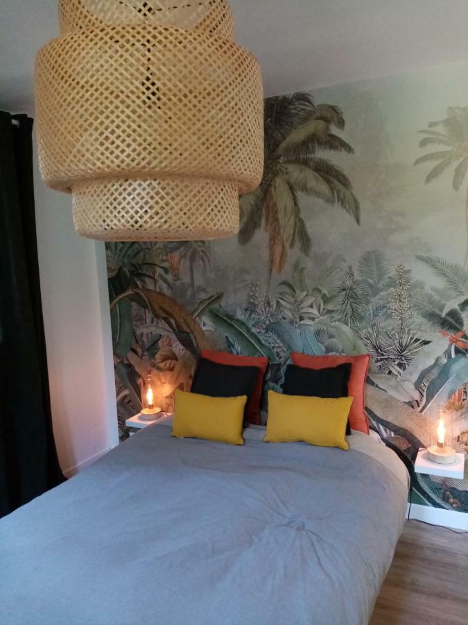 La Maison D à Côté Сasa de vacaciones Lacropte